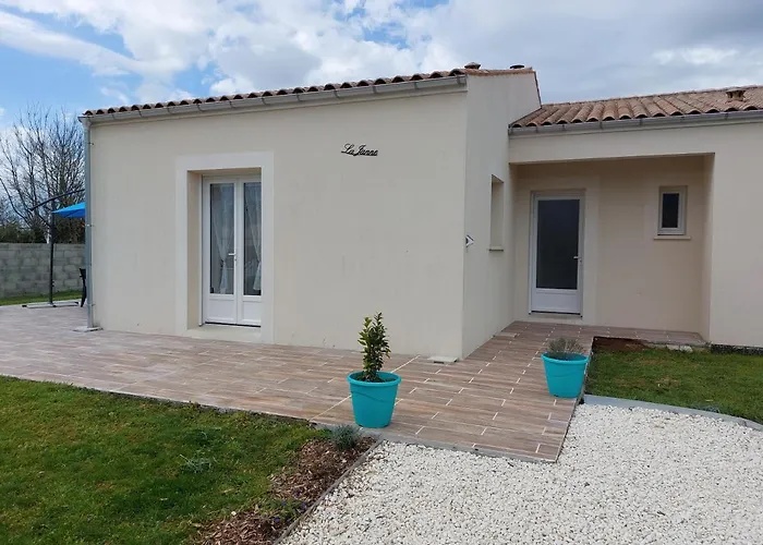 Сasa de vacaciones La Janne - Maison Avec Jardin